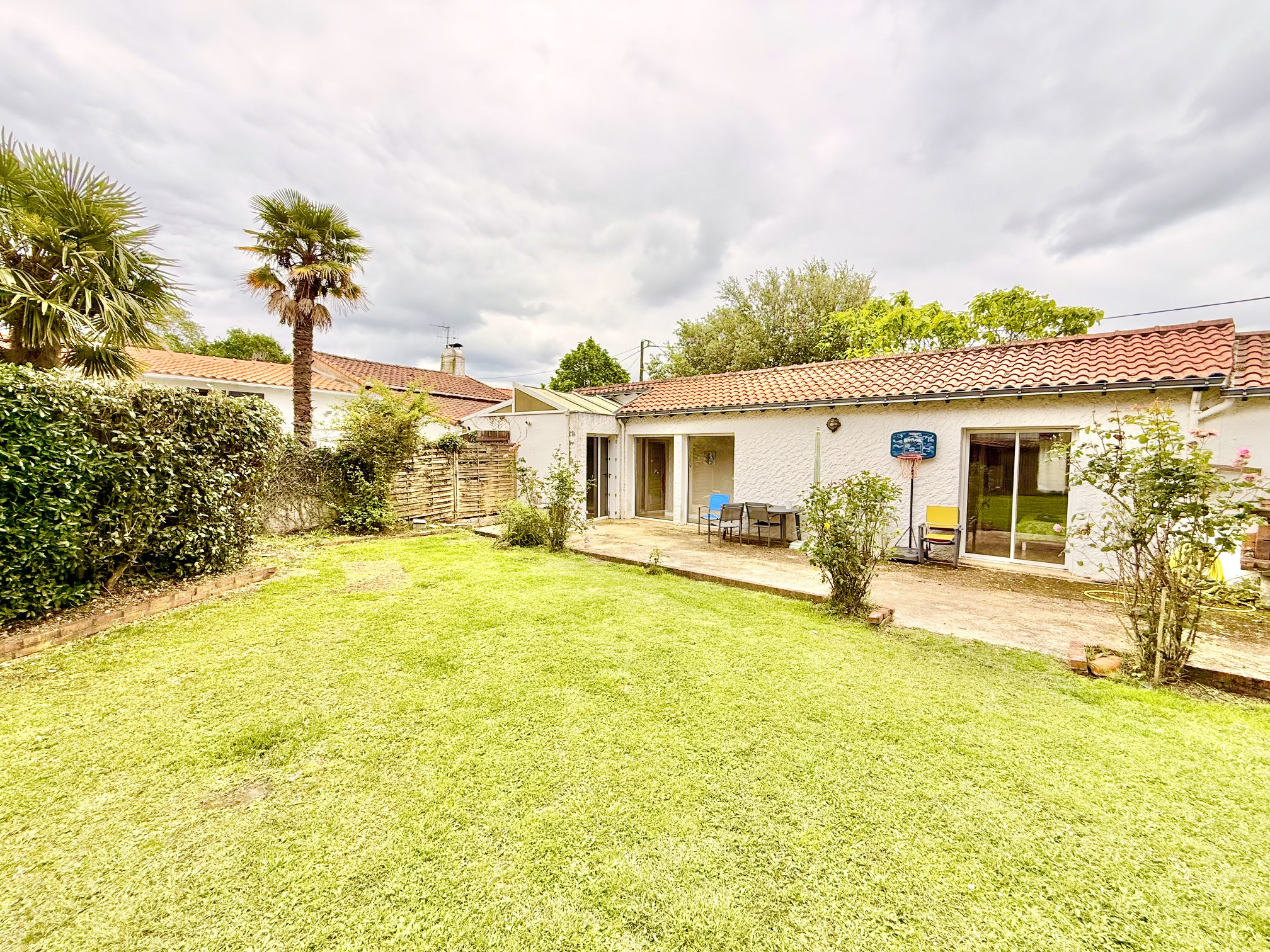 A VENDRE A SAINT AIGNAN DE GRAND LIEU MAISON DE 147 M2